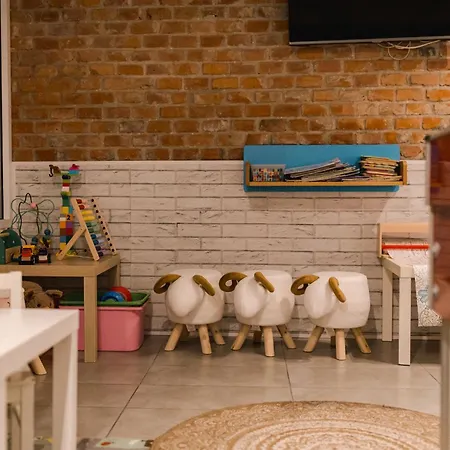 Maria Bed and Breakfast 3*