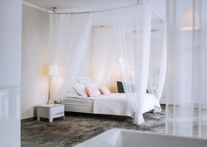 Maria Bed & Breakfast 3*