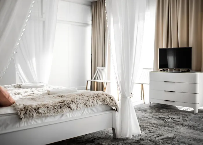 Maria לינה וארוחת בוקר שצ'צ'ירק